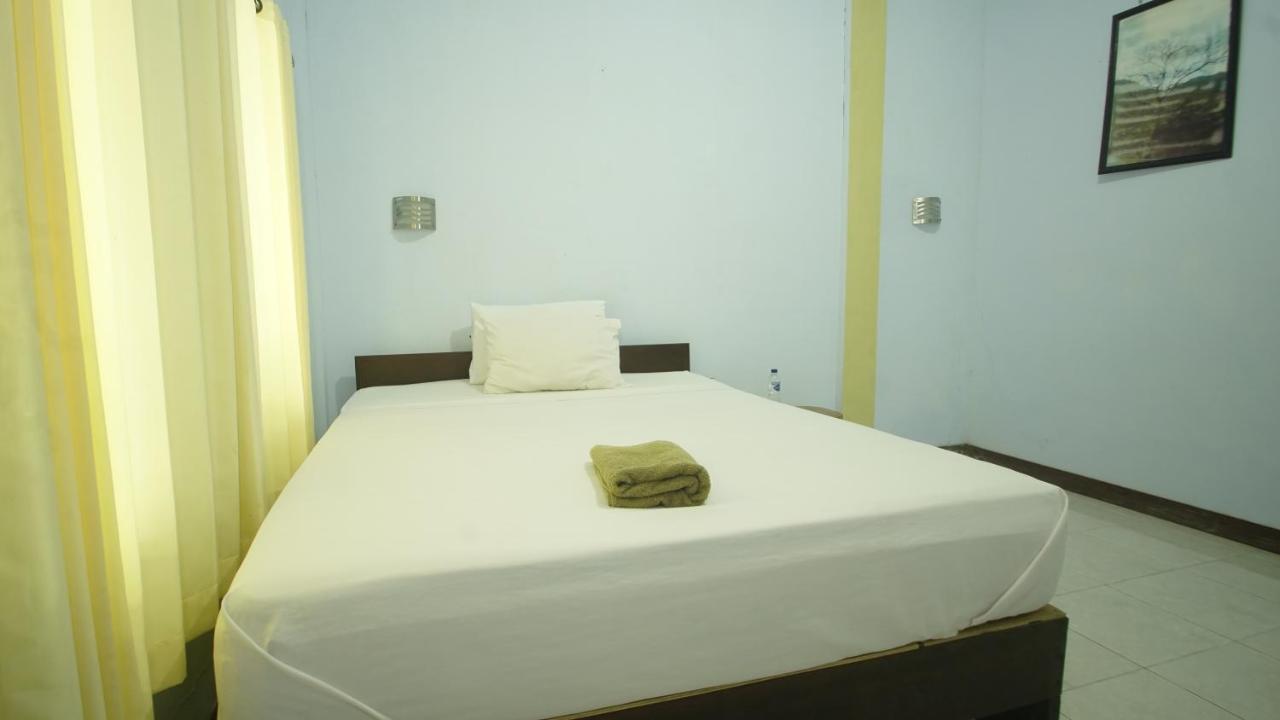 Mimi Kuta Homestay Екстер'єр фото
