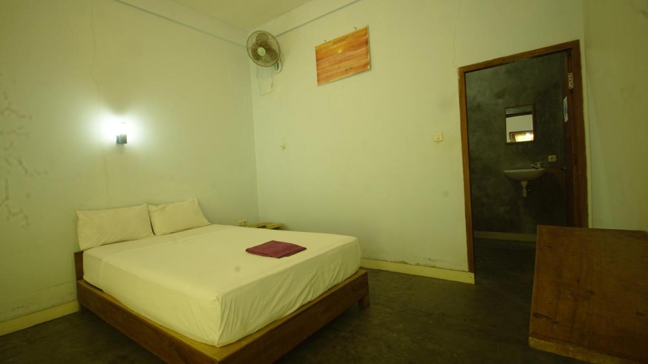 Mimi Kuta Homestay Екстер'єр фото