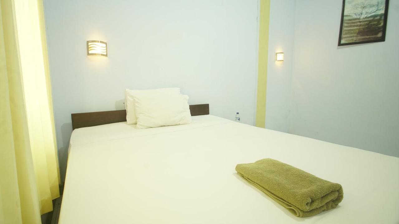 Mimi Kuta Homestay Екстер'єр фото