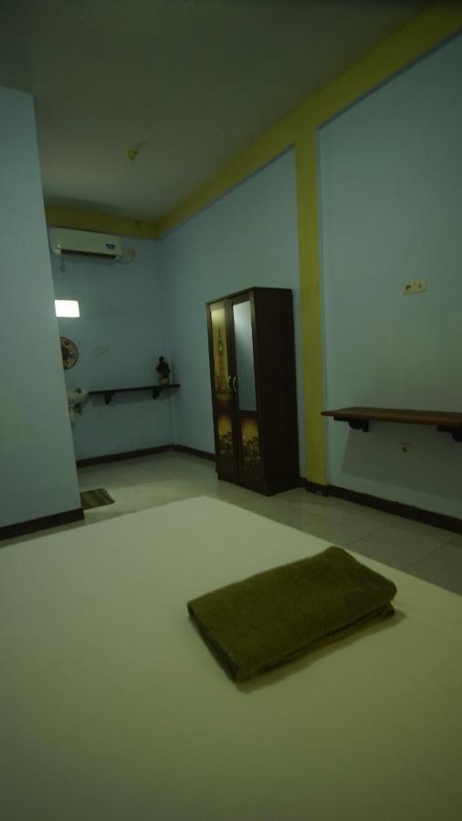 Mimi Kuta Homestay Екстер'єр фото